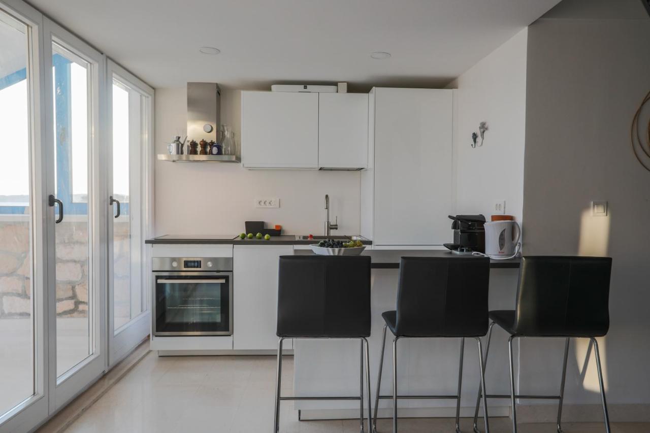 Penthouse In Old Dalmatian House - Flybridge Hvar Town Exterior foto