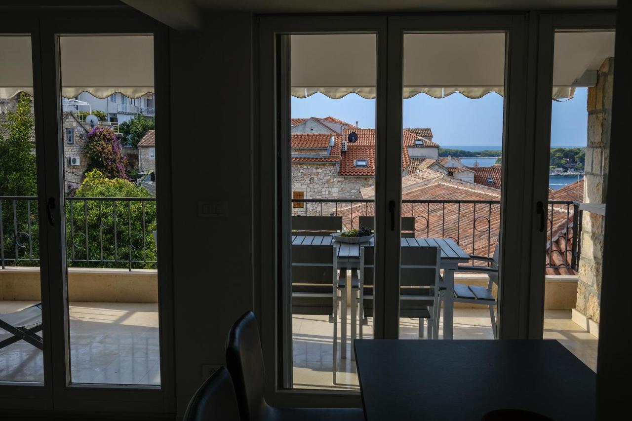 Penthouse In Old Dalmatian House - Flybridge Hvar Town Exterior foto