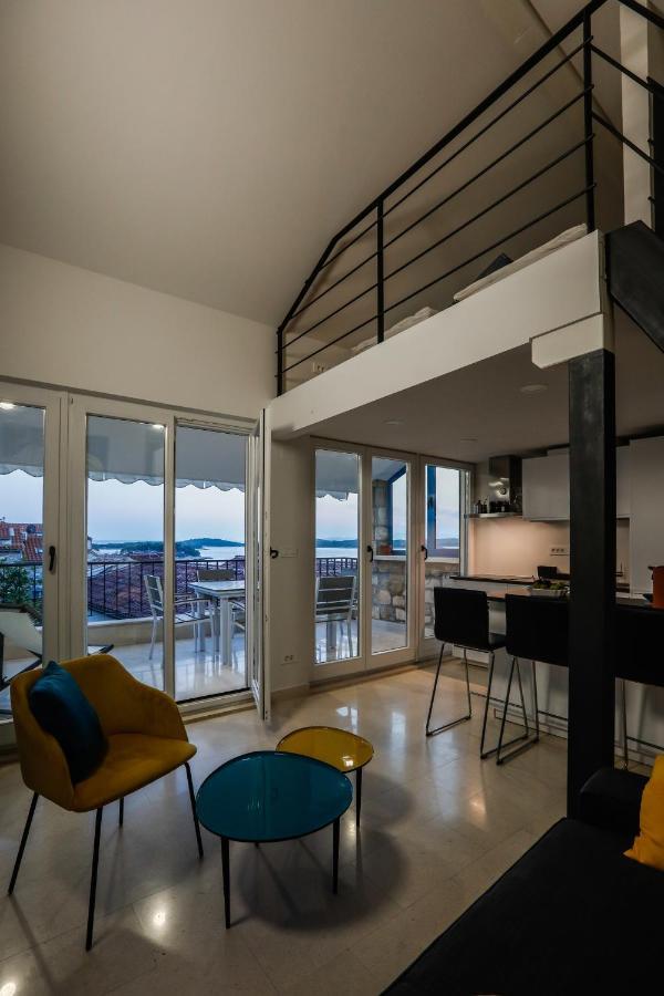 Penthouse In Old Dalmatian House - Flybridge Hvar Town Exterior foto