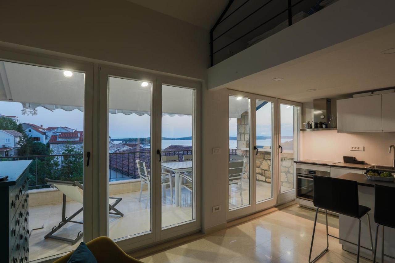 Penthouse In Old Dalmatian House - Flybridge Hvar Town Exterior foto