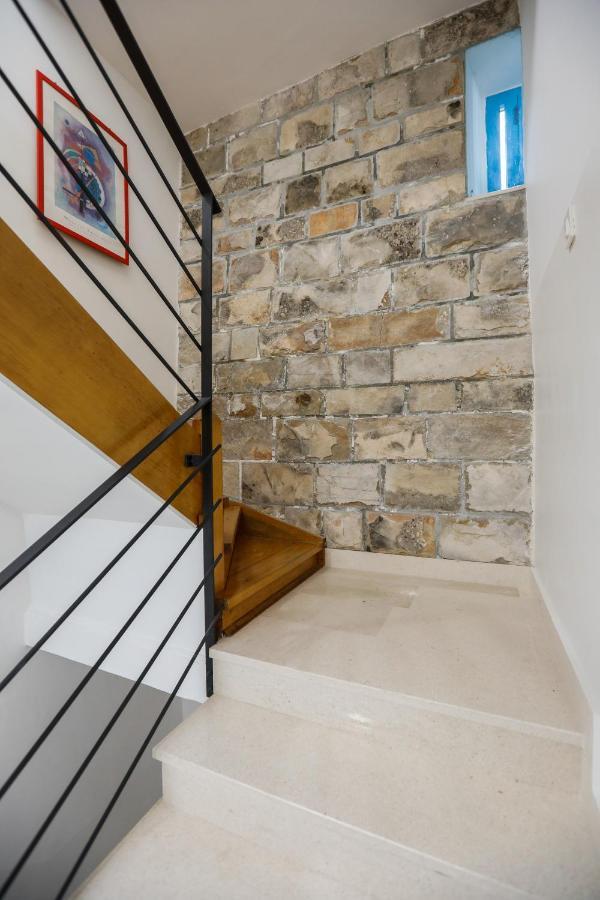 Penthouse In Old Dalmatian House - Flybridge Hvar Town Exterior foto