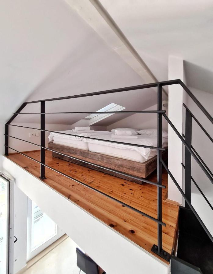 Penthouse In Old Dalmatian House - Flybridge Hvar Town Exterior foto